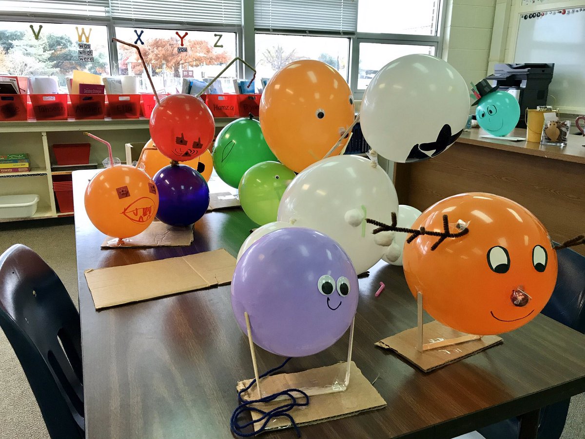 MSemtner's tweet photo. Watch out Thanksgiving Day Parade. These balloons are ready to soar down Broadway. #balloonsoverbroadway #STEM4ALL https://t.co/wJZQ7aHvMG