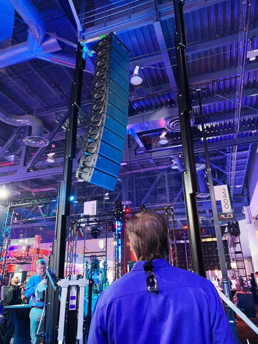 WORKLifters's tweet photo. 👉🏻Come to see us! #booth2442 @LDITradeshow 
#towerscompany #lifterscompany #lighting #lightingdesign #power #rigging #truss #stage #entertainment #avtweeps #towers #lifters #powerlifters https://t.co/IE2wxtoOC9