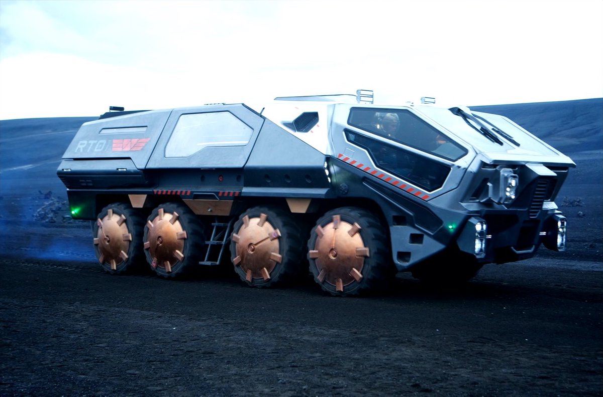 There's an interesting thing going on with scale in this design too. I think it's meant to look much bigger than it is, it's clearly referencing the feeling of a class of very large science-fiction rovers in film and TV from the 1970s to today. Rover from Prometheus (2012).