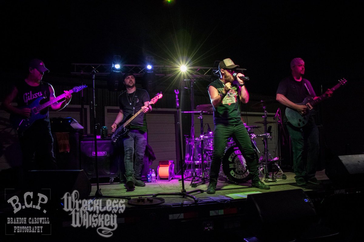 getwreckless16's tweet photo. Y’all ready for the weekend? #Effingham make plans to come hang with us at @EventCountry TOMORROW - Saturday 11/23. We’ll be ready to #GetWreckless with y’all!
Event details here: https://t.co/7pYS43FuHp
@VisitEffingham https://t.co/4CEfoOKK2y