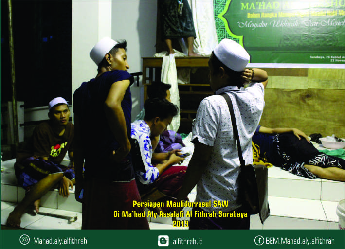 Mahadalyalfith1's tweet photo. Prepare Ma'had Aly Al Fithrah Bersholawat (Menjalin Ukhwah dan menebar berkah) https://t.co/59WJECgo22