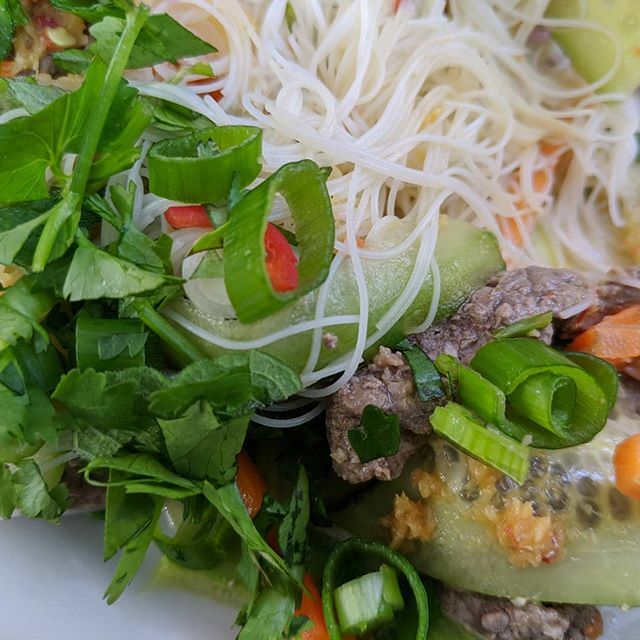 checkered_chef's tweet photo. With food this good at home who needs to eat out?
#vietnamesebeefsalad #salad #eatathome https://t.co/e1DoGzRJGr