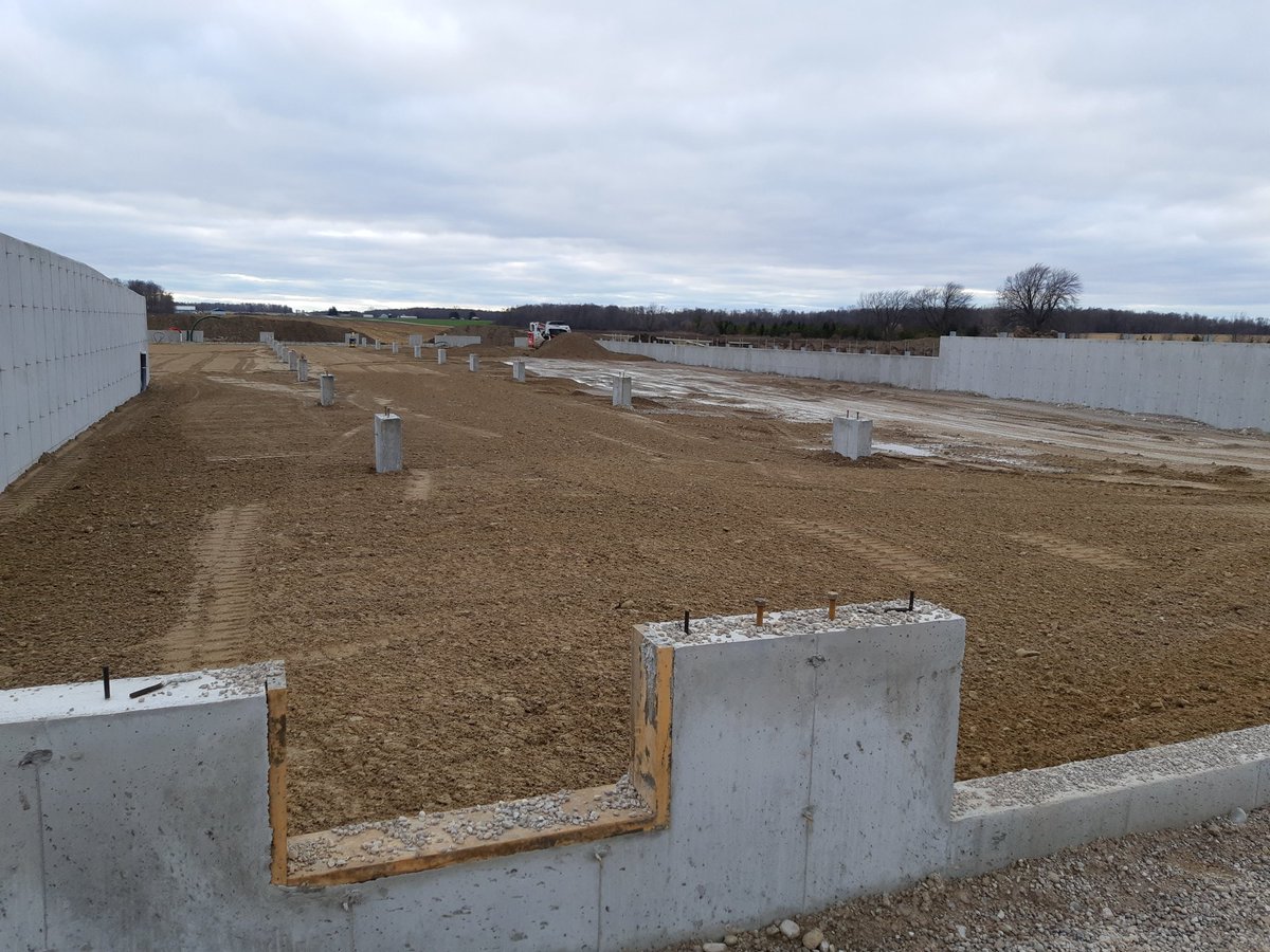Had a great afternoon catching up with the Kemmere Family today. Their new barn is coming along nicely. Looking forward to seeing it up and running early next summer. #dairydonewell #norwell #afimilk #dairyfarming  #ontariodairy