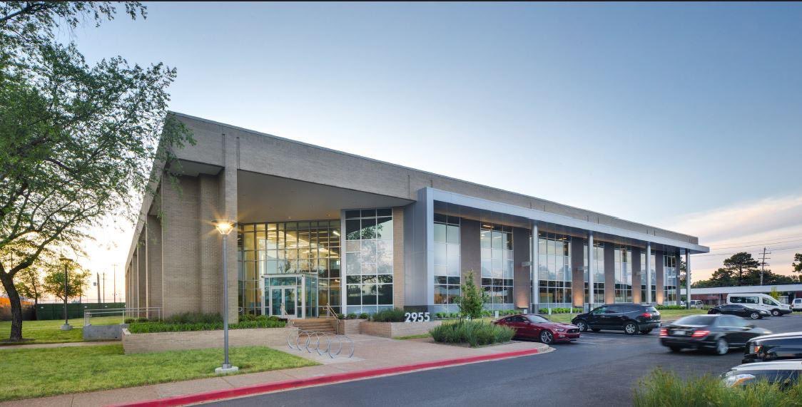 JuanSelf's tweet photo. @SelfTuckerArch Strikes LEED Gold... Again!!!
The renovation of 2955 Republican Drive was awarded LEED Gold status by the U. S. Green Building Council. https://t.co/0TPMLoU8Qd