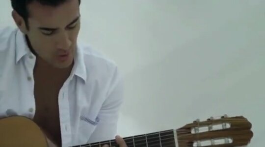 monydiazof's tweet photo. #FelizDíadelMúsico
#Músico 🎸 #Compositor 🎼 #Interprete 🎤

"El amor y la música no se ven,
pero se sienten y se disfrutan
como nada en la vida." 💙🎶

#DavidZepedaMusic #DZM @davidzepeda1 https://t.co/LzD0mEeuBL