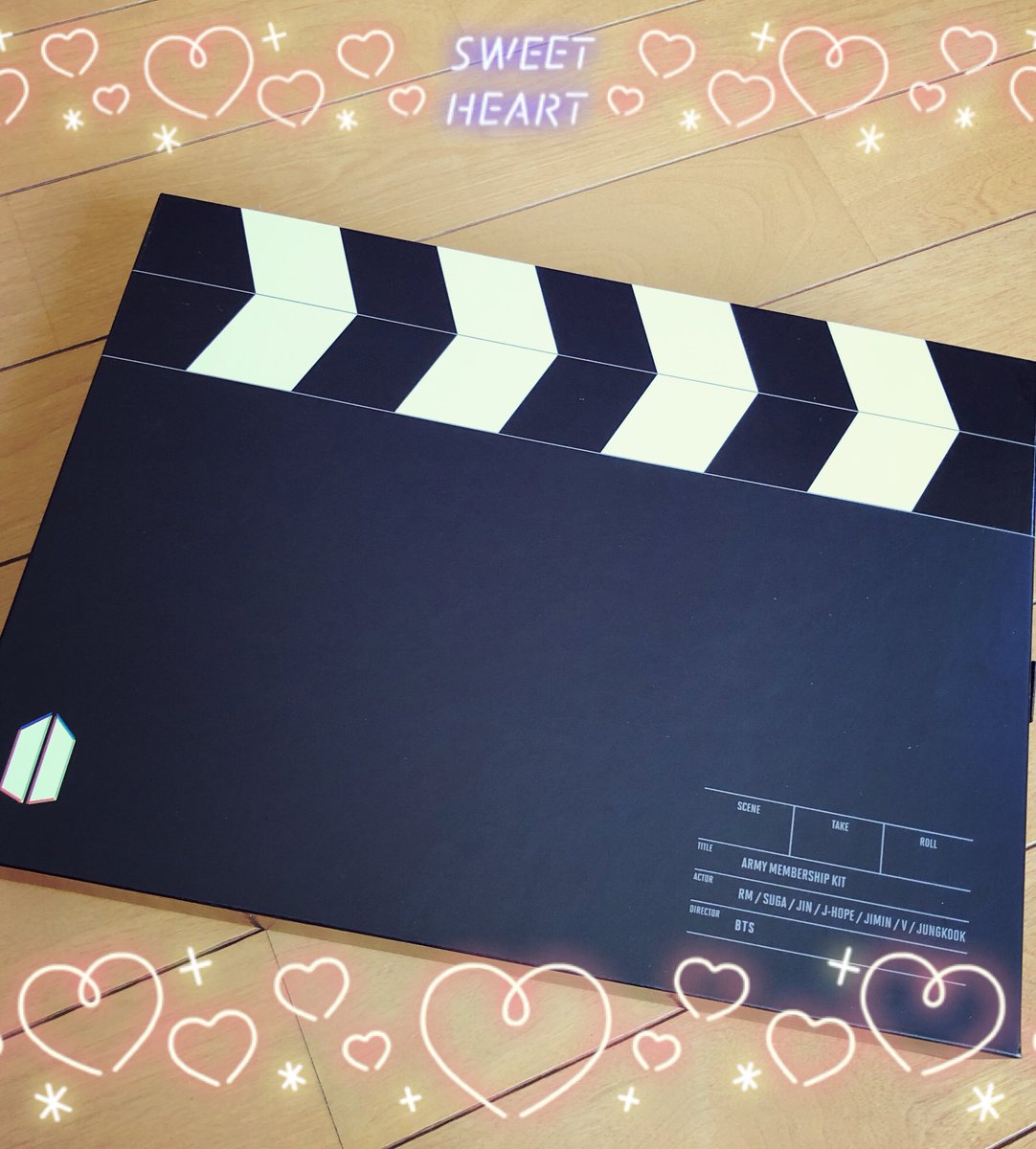kei_kook's tweet photo. MGIC SHOP開店に間に合いました💜 なんか嬉しい(≧◡≦)💕
@BTS_twt
#ARMYMEMBERKIT https://t.co/vnFXH92SSH
