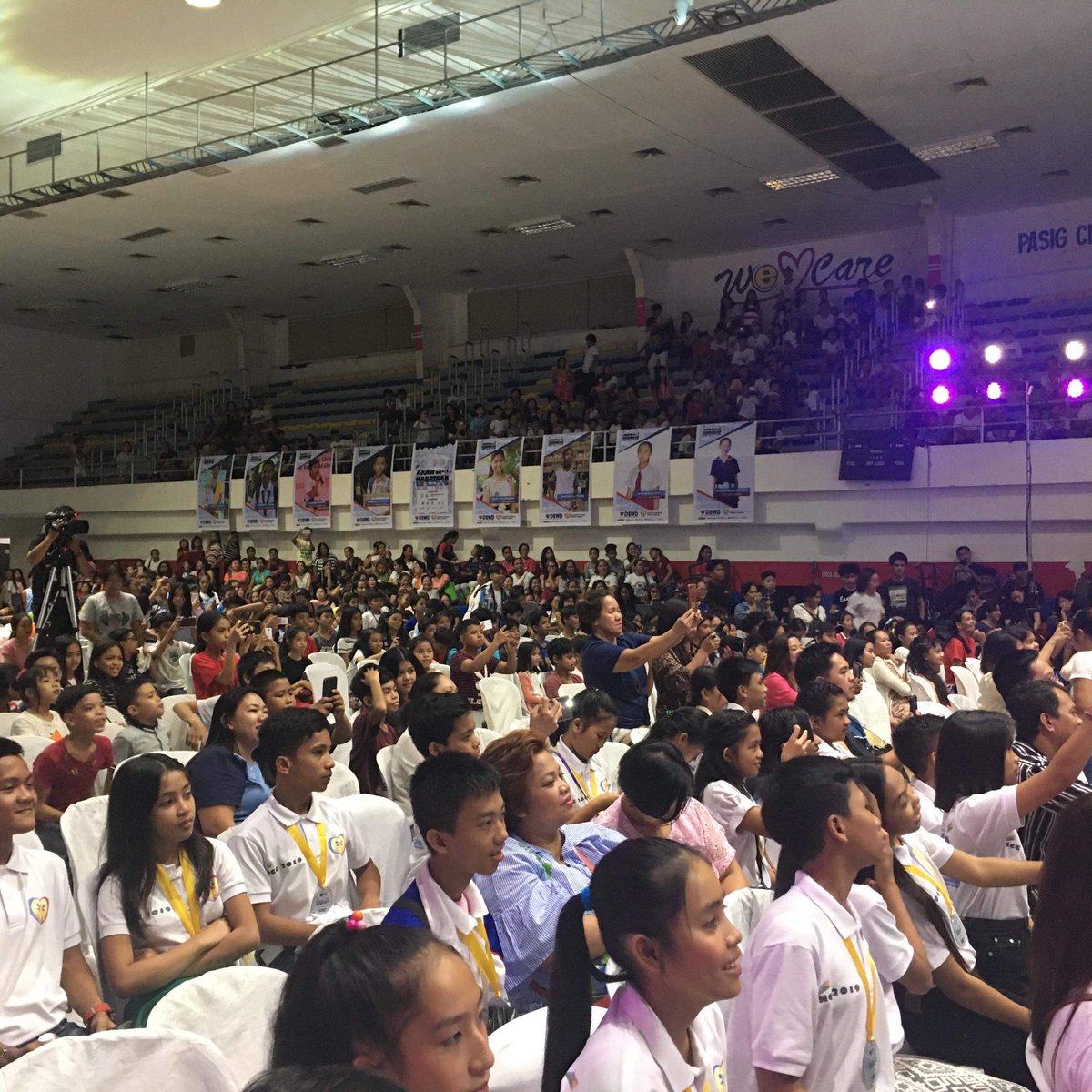 dswdfo3's tweet photo. Parte ng pagdiriwang ng ika-27th National Children’s Month ang Araw ng Kabataan dito sa lungsod ng Pasig

Parte ito ng National Children’s Congress kung saan kalahok ang mga exemplary children mula sa mga probinsya ng Bulacan, Pampanga at Zambales
@dswdserves 
#DSWDGitnangLuzon https://t.co/1aTXjkyeiw
