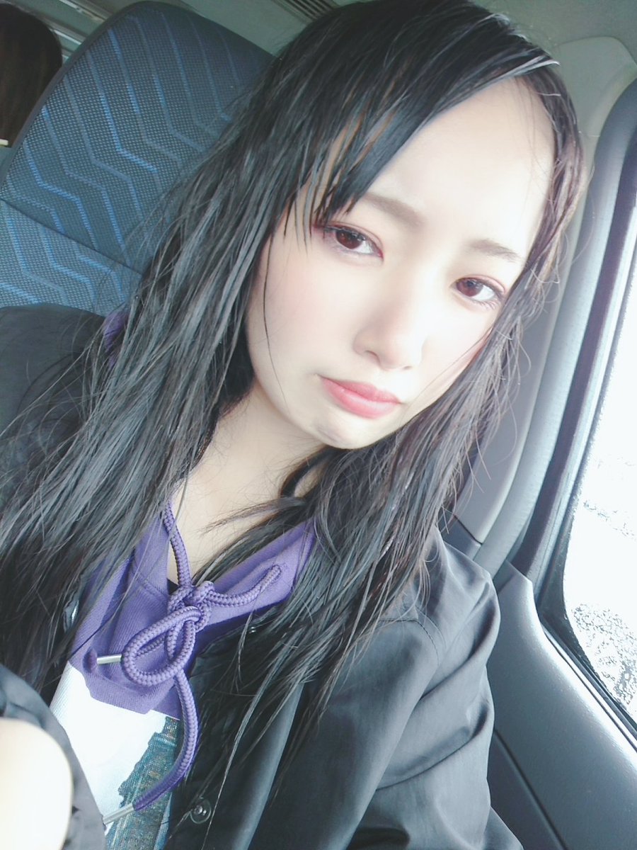 潮見凪紗 Nagisa Shiomi On Twitter バカ広い デコなので2年間唯一の絶対ngにしてきたけどとうとう公開してしまった これでも加工アプリでおでこだいぶ狭くなるように設定してる笑