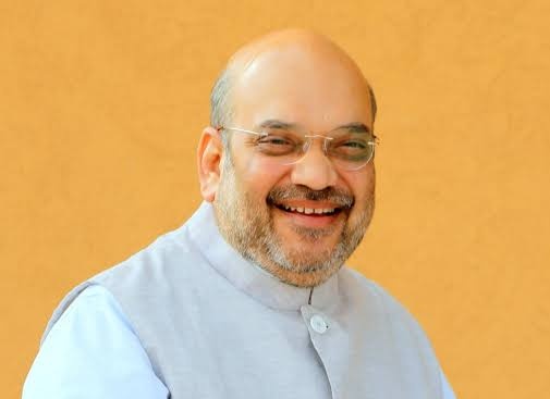 NeecheSeTopper's tweet photo. #MaharashtraPolitics
gonna tell my kids he is the biggest director and script writer ever born in India. https://t.co/RirJiGMZ5i