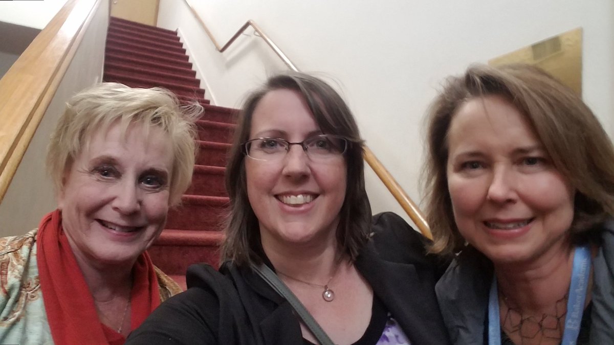 AdventistThe's tweet photo. Meeting the illustrious Bonnie Dwyer AMD @CarmenLau8 at #ASRS2019 https://t.co/AzS4oQ5VxG