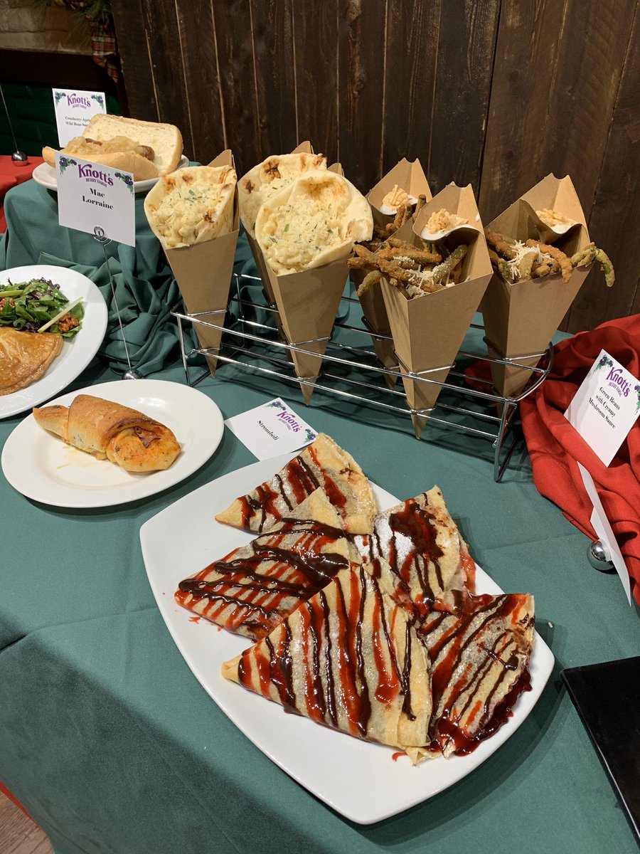 themeprkconnect's tweet photo. More tasty sweets that you’ll be able to try at @Knotts Merry Farm. 🤤
#ThemeParkConnect #MerryFarm #KnottsMerryFarm #KnottsBerryFarm #Knotts #BerryBloggers #FamilyFun https://t.co/mb3yanUQwW