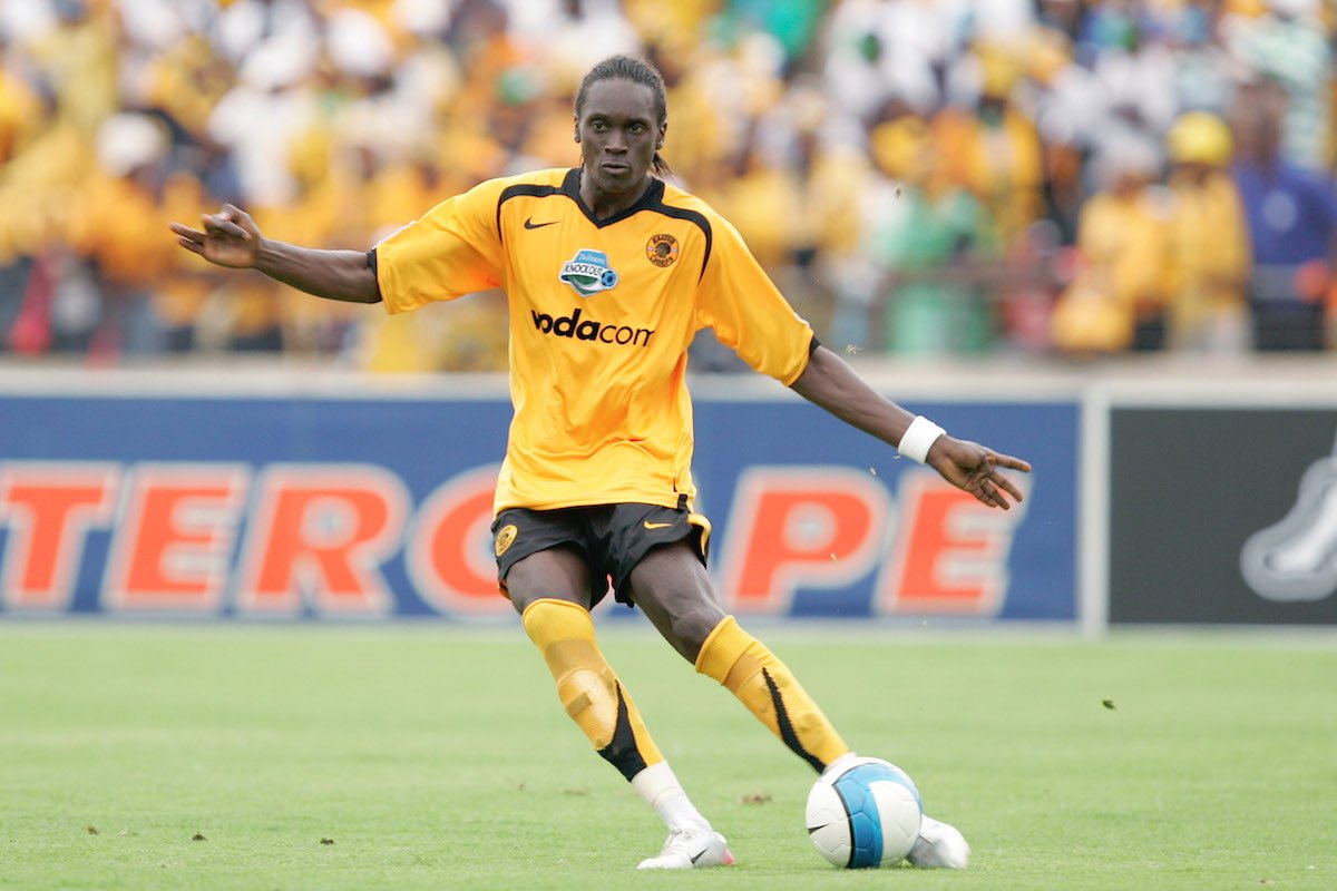 What's the first thing that comes to your mind when u see this guy!... Ugandan international, David Obua.

❤️✌️