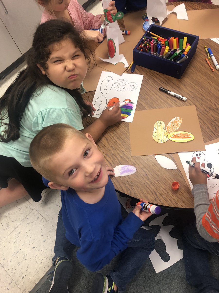 mayokc16's tweet photo. Had a great time doing Thanksgiving activities with these amazing kids today! @LorenaPrimary #lisdfuturefocus https://t.co/sZagjkdAgt