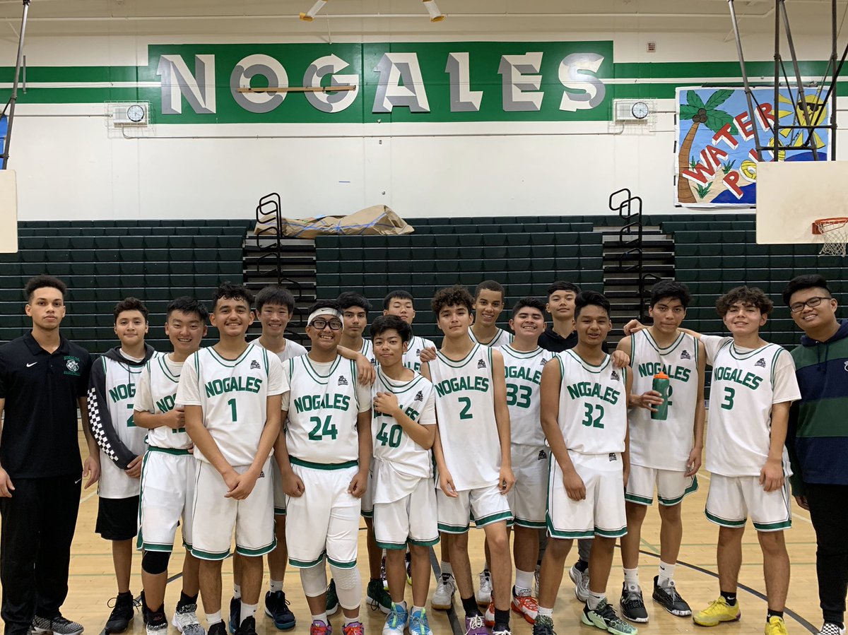 NogalesHoops's tweet photo. Our Freshman maintaining an UNDEFEATED record! Our JV earned their FIRST HOME GAME! A loss for varsity but a great opportunity to be a lesson. How you respond is the most important. ON TO THE NEXT GAME! Freshman and Varsity - TOURNAMENT GAME Monday - 11/25/19
@NogalesNobles https://t.co/gBTGfzca7L