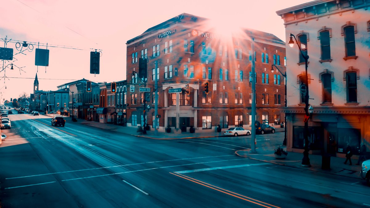 ParableV's tweet image. Friday views in @C_Ville1823