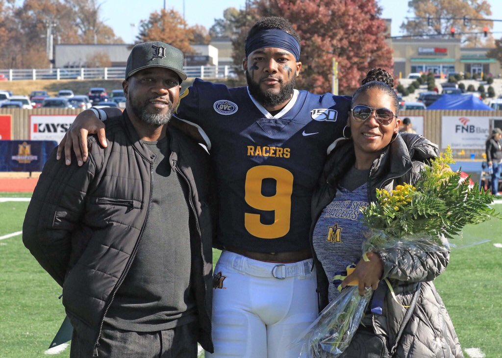 Dior_J9's tweet photo. I’m the one who brought y’all to the highest point joy could bring &amp; I’m also the one who brought y’all to the lowest point sadness could bring. Continuing to prove people wrong is what I live by, and help from the man above each step of the way keeps getting me through🎬🔭 https://t.co/J8uGQzDHY8