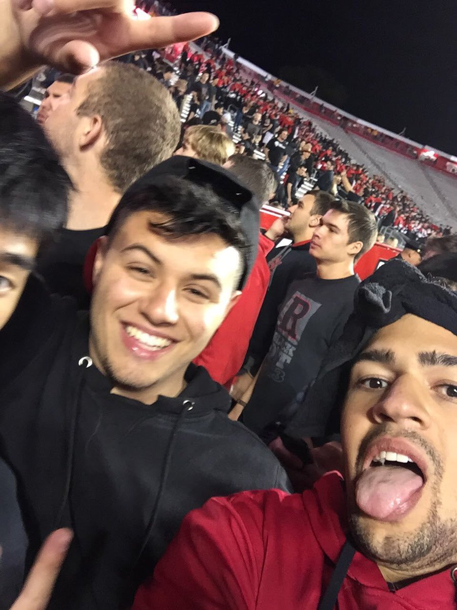 JonathanRVargas's tweet photo. From the friends I made to the things I learned to the courts &amp; fields I stormed, Rutgers will always hold a very special place in my heart. Stepping on campus fills me with memories of King Neptune Night, work study at the library and graduation. I’m proud of the #RutgersLife!! https://t.co/tXAYLi7eK9