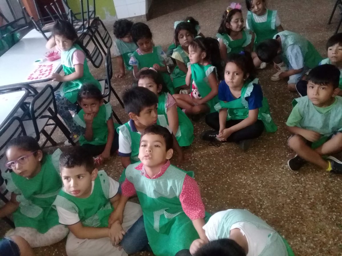RangeonMartin's tweet photo. #PolíticaSocioeducativas con ajedrez en Nivel Inicial
@UrtubeyJM @GustavoSaenzOK @fguillesaavedra https://t.co/dEq1FMBCh9
