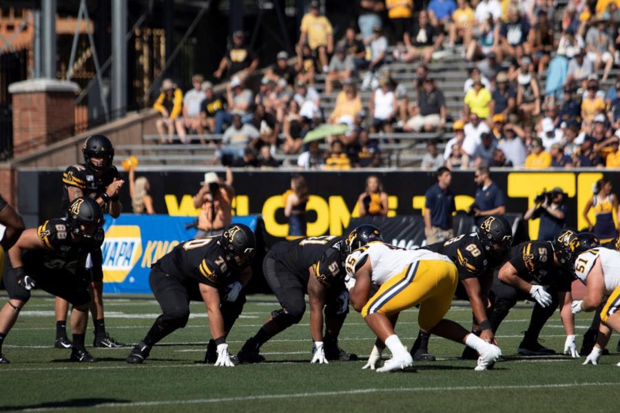 chaboiidiego's tweet photo. Blessed to receive my 2nd offer from Appalachian State University 💛⛰ @Coach_JWatts @BlaylockAndrew https://t.co/ubhe7MYs1m