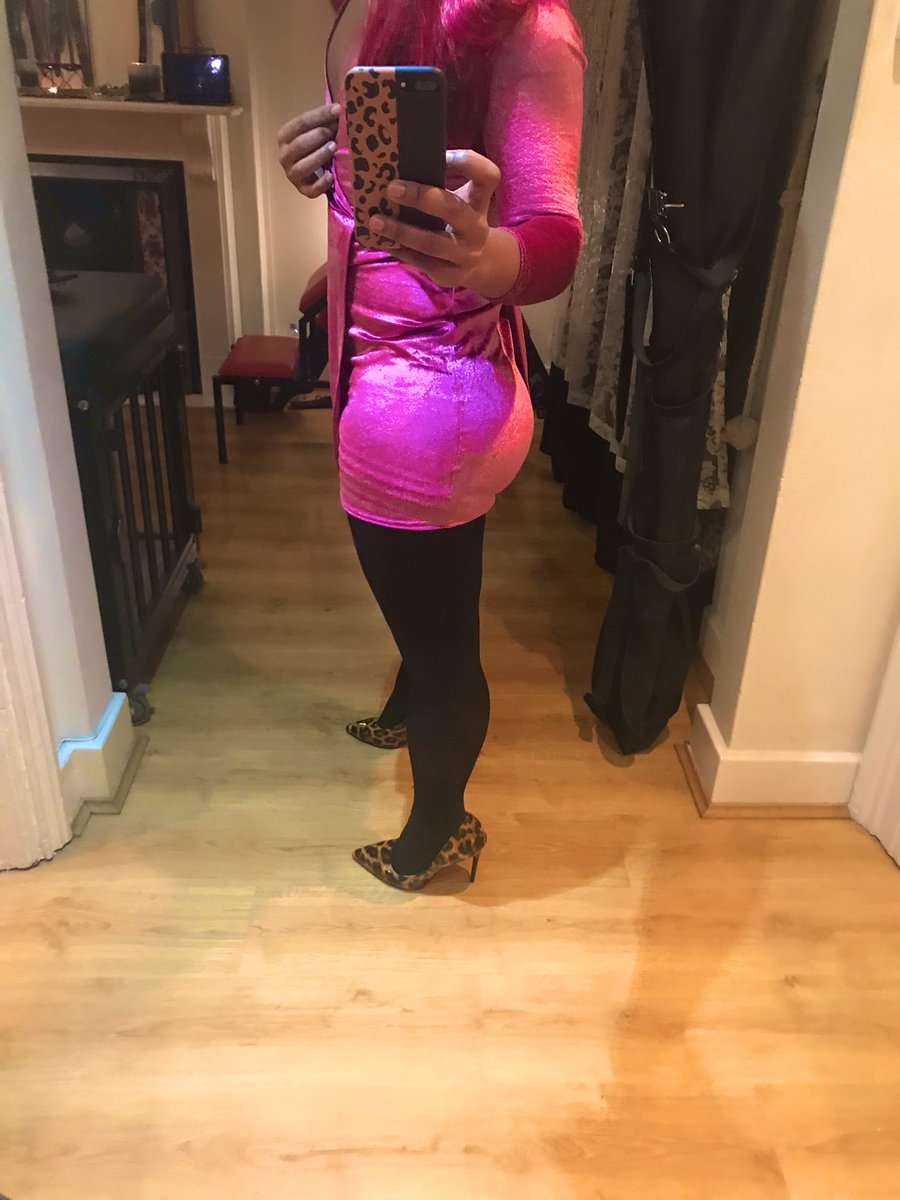 Black Friday ...go and spoil NOIR 

amazon.co.uk/hz/wishlist/ls…