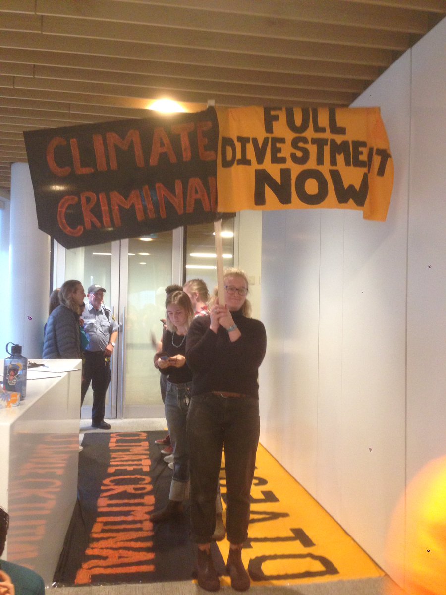 cjubc's tweet photo. BOG members have picked their path & students have filled the room to make sure they know we won't rest until #UBCDivestTheRest https://t.co/qoCc9ywoa1