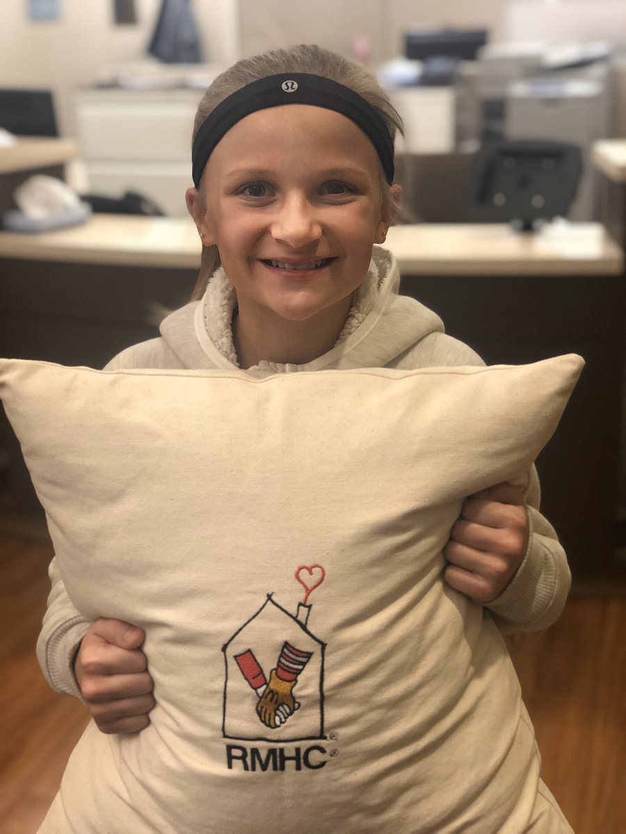 Melanie Portell tweet media