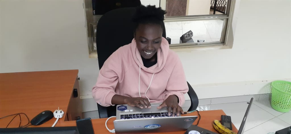 wamboey254's tweet photo. I had someone say programming is not about how much you know but its about what you can figure out.. Coding getting fun Meru University.. #MustHack2019 #MustHackerthon.. @innovators_must @DscMeru https://t.co/nlx4qHFwlV