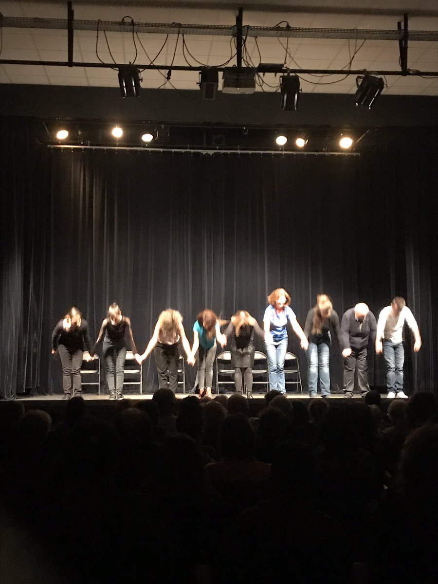 La fin ! La fin ?
Petite prolongation de la Semaine du numérique <a href="/PJeunesseQueven/">Pôle Jeunesse Quéven</a> avec p’tit café de l’emploi dédié aux métiers du numérique, ce samedi, à partir de 10h30 !