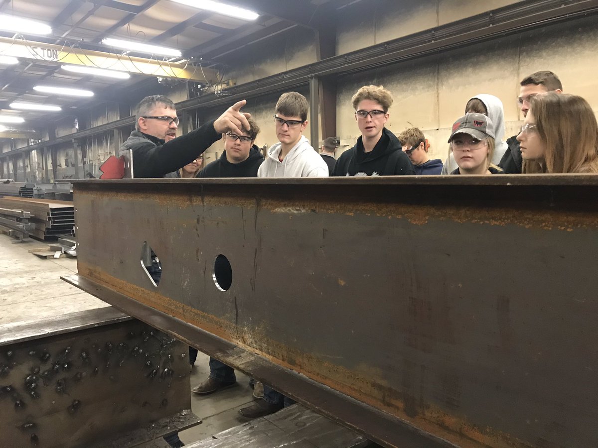 We had some great tours today with 4G steel, Lincoln industries, and S and S welding.  Messages that were repeated all day; not enough welders out there, put your phone down and talk to those around you, always do your best/work hard!  Students can’t hear all that enough!