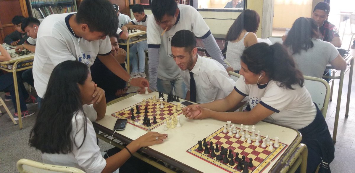 cai32mosconi's tweet photo. #PoliticasSocioeducativas PLAYON DE AJEDREZ en la ESC ECAA 5002 TARTAGAL , @fguillesaavedra @artydance23 @MariteLescano @MartaMariaMerlo @patriciapinasco @GustavoSaenzOK https://t.co/ISKk6xVmoL