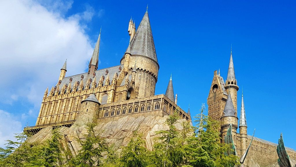 TheRealJapan1's tweet photo. Things To Do In Japan In December: Universal Studios Japan, Osaka
The 4th most attended theme park in the world - placing it ahead of larger and older parks.
https://t.co/MI9P9b4nud
#TheRealJapan #JapanTravel #JapaninDecember #USJ #UniversalStudiosJapan #HarryPotter #Minions https://t.co/hIEOneu0tG