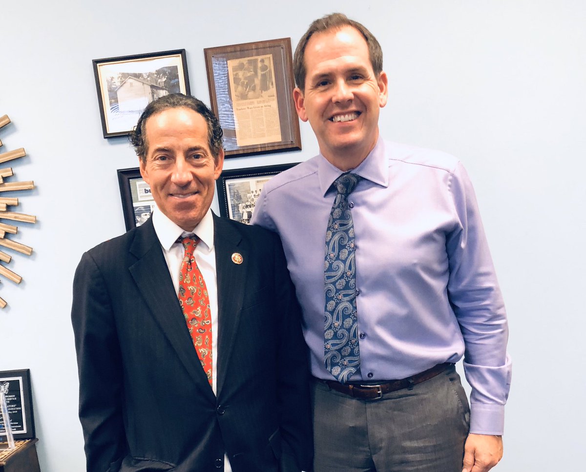 RDodd_Whitman's tweet photo. Honored to have Representative Jamie Raskin visit Walt Whitman today. Great discussion on education and some of the challenges facing today’s youth. Look forward to working with him to help our kids. @RepRaskin #OneWhitman @RWDodd @WWHS_SocStudies https://t.co/Mbk4KU2ayy