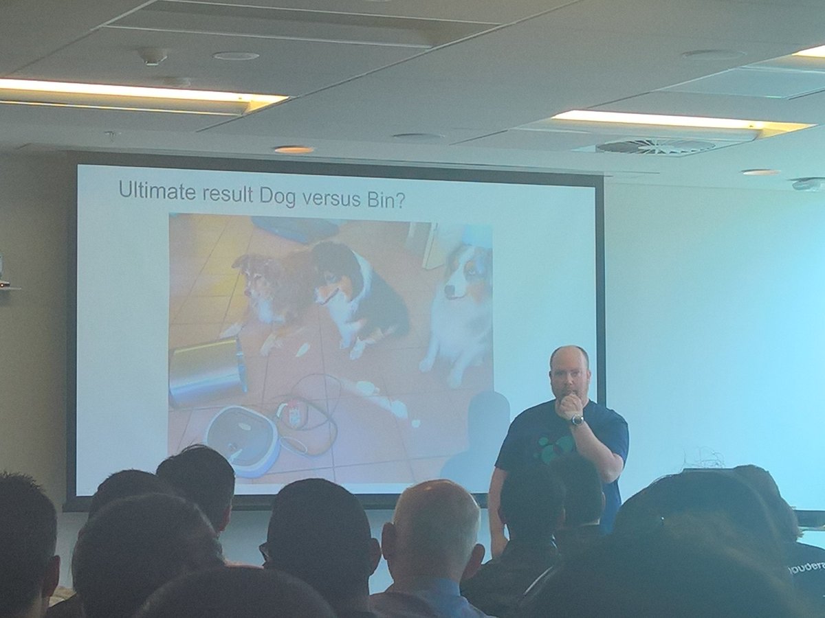 ILovePinball's tweet photo. #DevFest19 TF. Dog vs Bin https://t.co/x0Xm1ITkVr