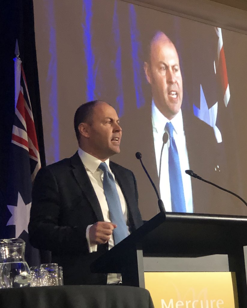 SenSHenderson's tweet image. Delighted to introduce @JoshFrydenberg at @LiberalVictoria #StateCouncil in #Ballarat today. Very proud of the massive investment the @ScottMorrisonMP Govt is making in the Ballarat region including $467m for the rail upgrade &amp;amp; $500m for Western Highway duplication.