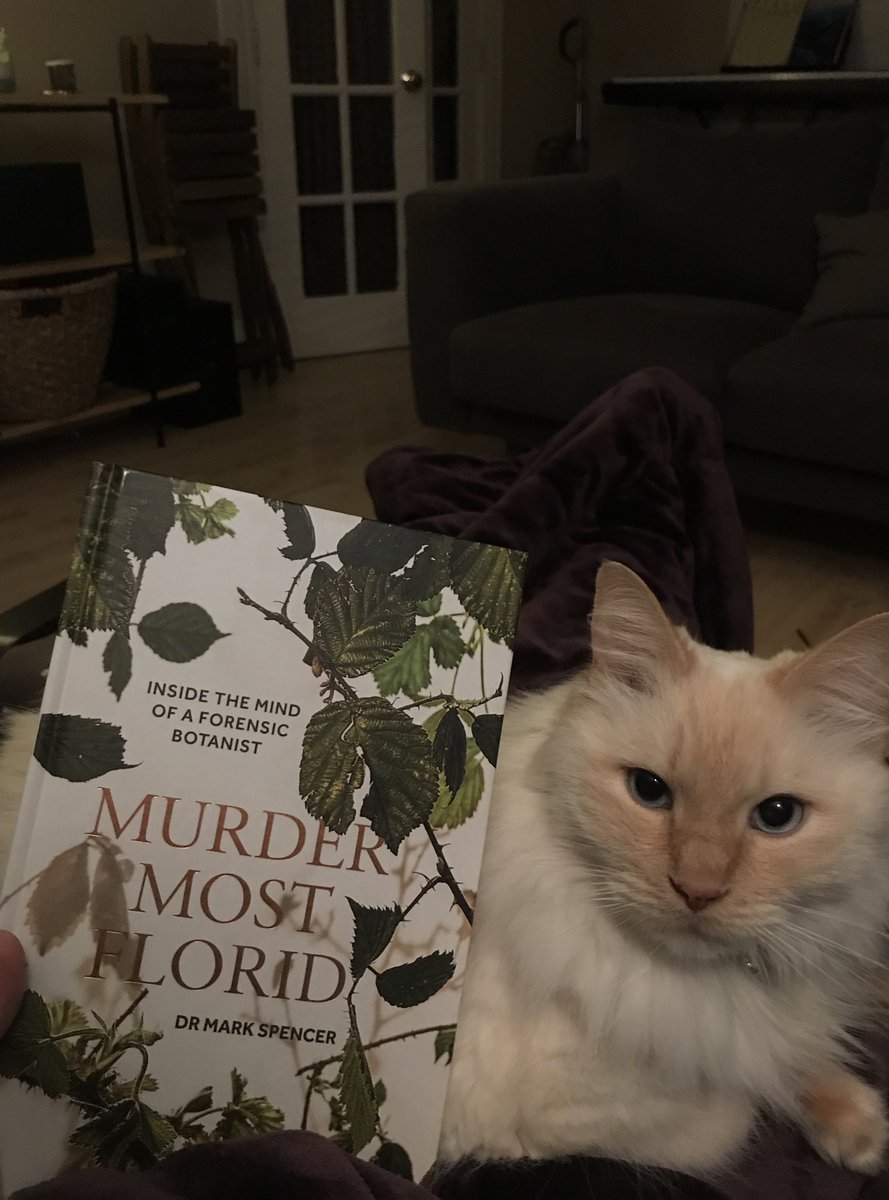 ⁦@fungi_flowers⁩, my copy came in the mail today! Sir Oliver is very pleased with what this turn of events means for our evening plans. #forensicbotany #iamabotanist
