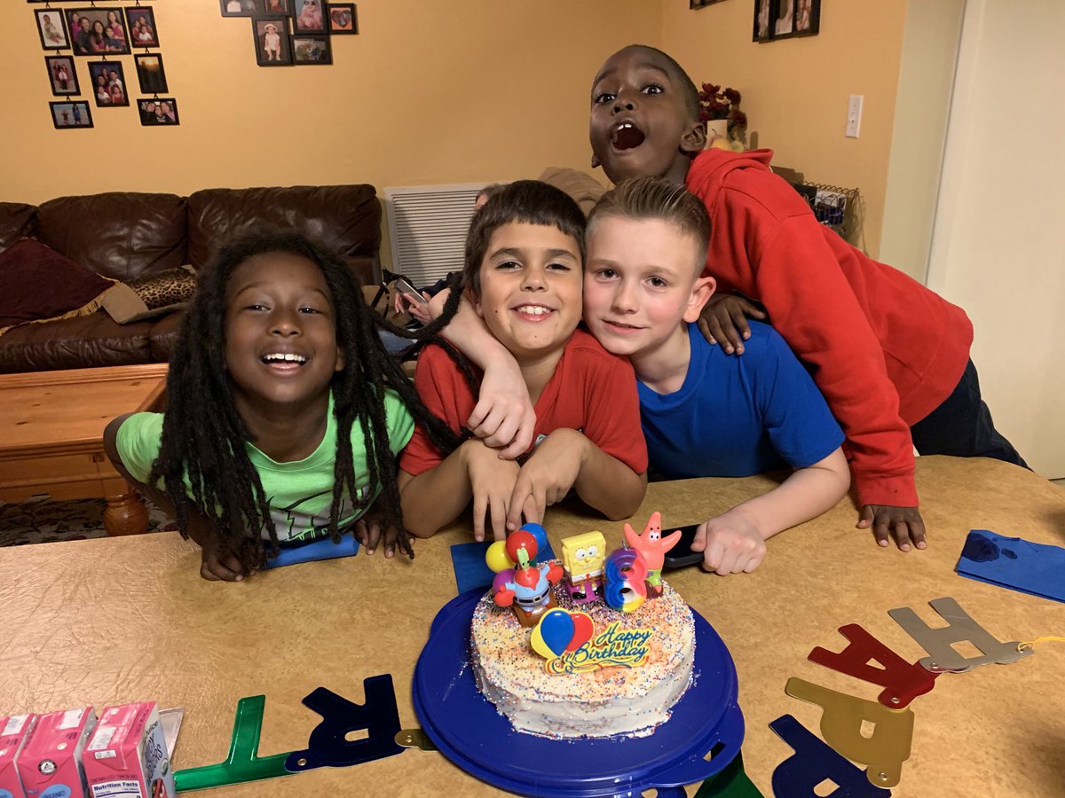 AndreaCiotti1's tweet photo. Happy birthday to my favorite 8 year old! You have blessed our family with fun & adventure beyond measure. You are the only person that can get me to zip line & try other somewhat scary adventures. Enjoy your next lap around the sun my little explorer. #Make8great https://t.co/clwANzj4hY