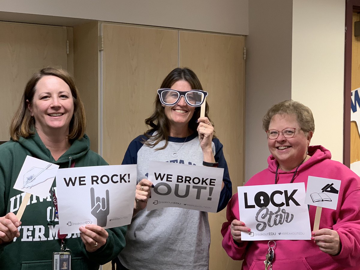 BeckyMeix's tweet photo. The Elementary Literacy Specialists escaped and learned writing strategies at our monthly meeting https://t.co/iCrjS9SKBQ