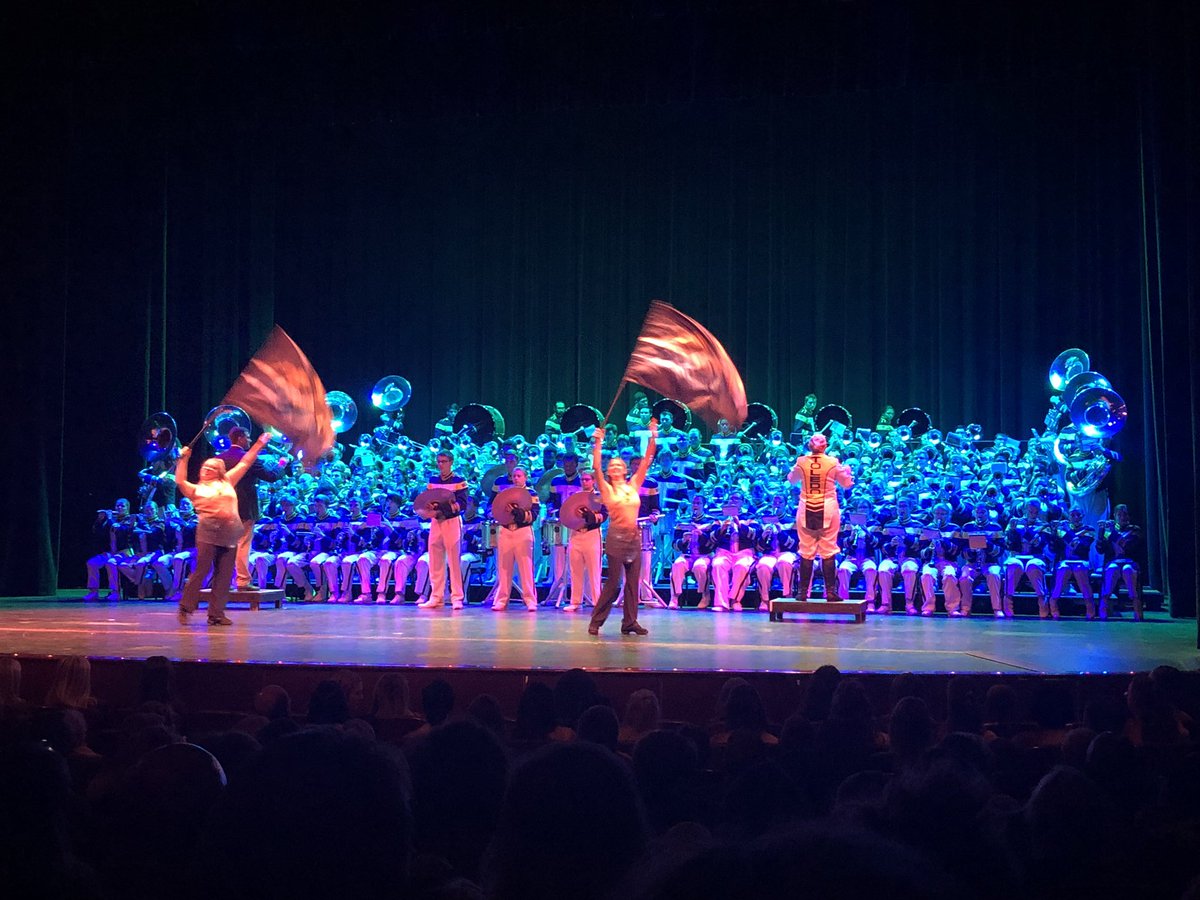 UTAlumniGuy's tweet photo. Enjoying a masterful performance tonight by the @UTRMB for their 2019 Sounds of The Stadium concert!! #proudrocket πΌπΊπ https://t.co/0bnVtgjpx8