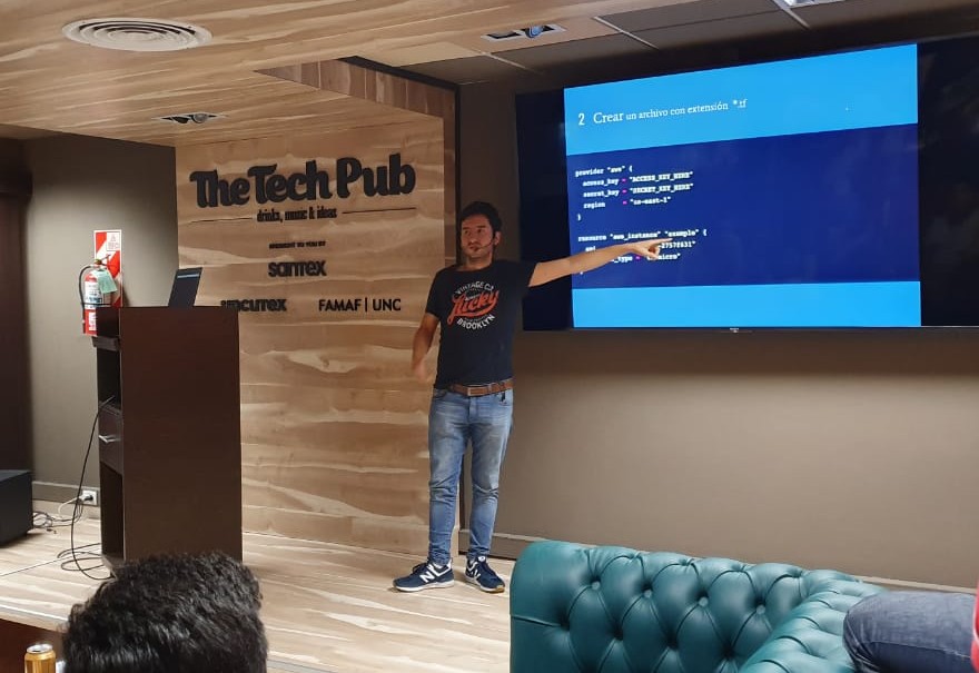 devopscba's tweet photo. Meetup #3 #techtalks a sala llena! con #Serverless y #Terraform
Speakers:
Alejandro Bernal
Marcelo Ametller
Gracias a @3xmGroupArg por ayudarnos a realizarla y a la gente de @SantexGroup por tan lindo lugar #TheTechPub !
#DevOps https://t.co/l4t636LgxD