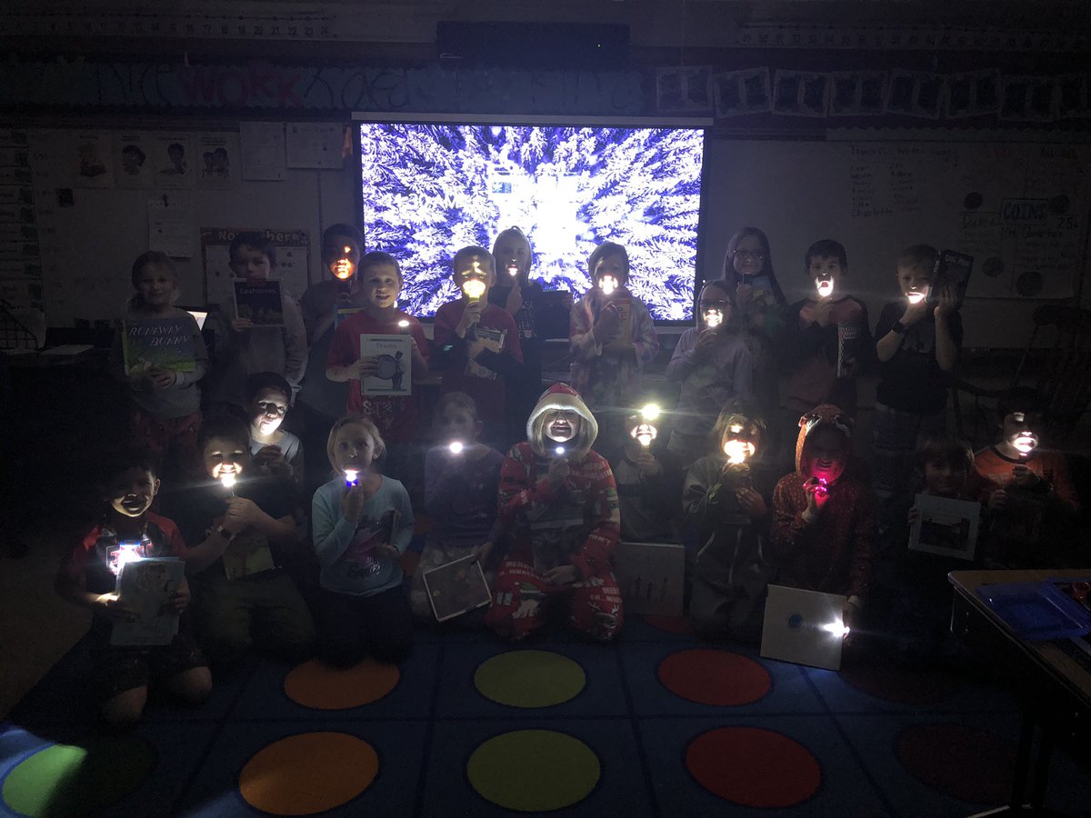 Ms_Pietila's tweet photo. Flashlight Friday in pajamas! https://t.co/RMytik7KGy