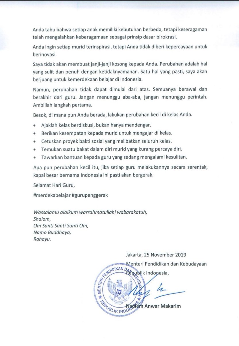 ganjarpranowo's tweet photo. Pidato pak Mendikbud ini 2 lembar... isinya langsung pada persoalan. Kalau dibacakan dalam upacara pasti cepat selesai. Simak baik2 isinya! Apa komentarmu? https://t.co/CDj9ocL20D