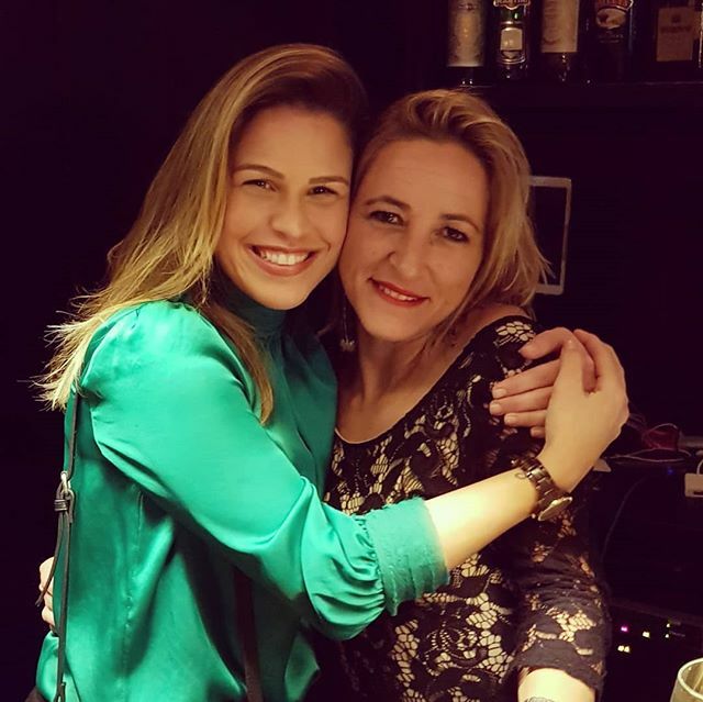flaviaeboli's tweet photo. with ❤ LEX.
.
.
#lexingtonbcn #teecharemosdemenos #memories #wewillmissyou https://t.co/ZOcq0mHDB3 https://t.co/1xUpOjpVp4