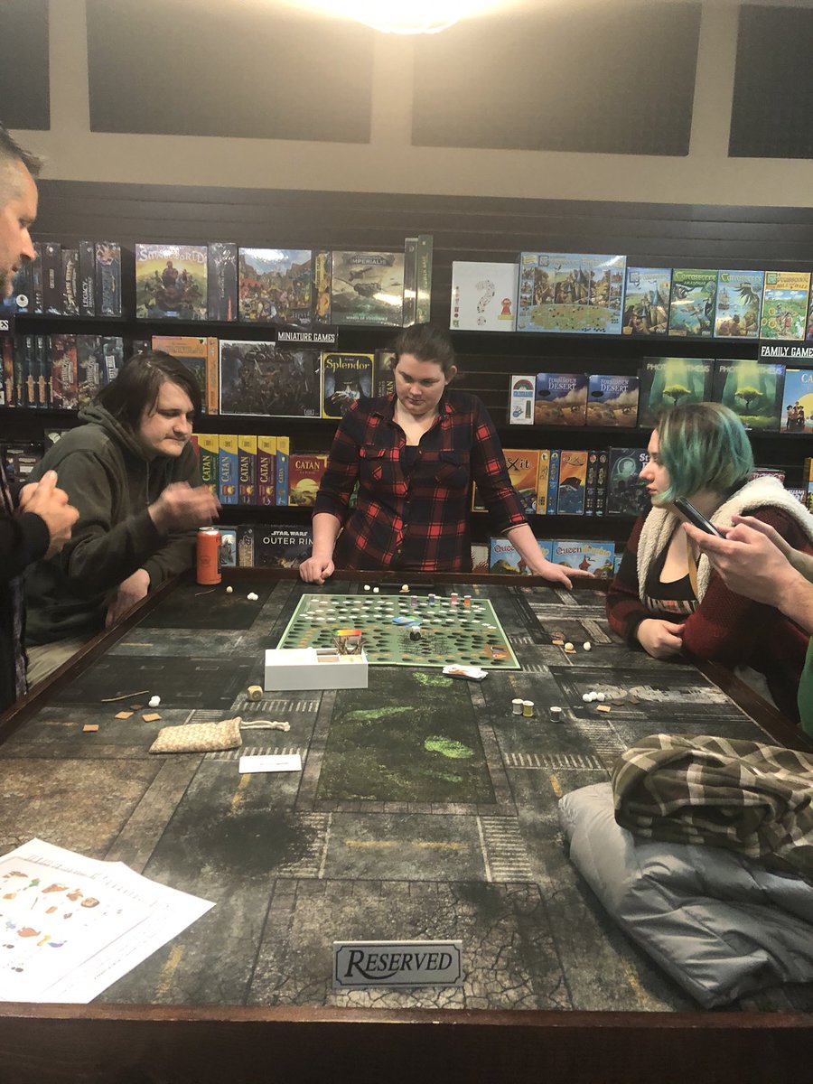 DarkTowerGames's tweet photo. #flashbackfriday to Tuesday #boardgamenight featuring Jim Carlson!
#bellingham #boardgames #boardgamecommunity #photooftheday #darktowergames #localbusiness #localcelebrity https://t.co/QMwPk79pqU