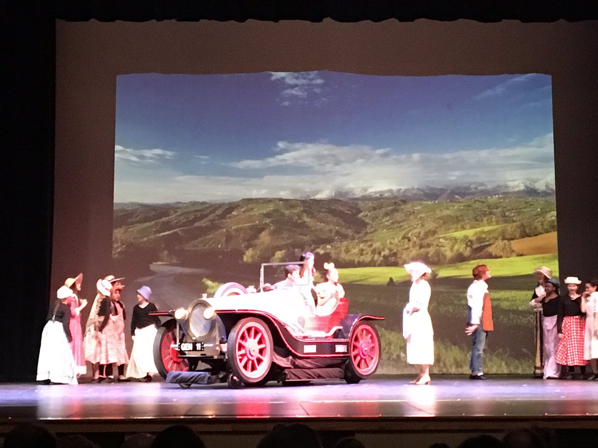 AMoreyEGR's tweet photo. Congrats to the cast and crew of Chitty Chitty Bang Bang Jr on a great performance!  Impressive and entertaining!! Last chance to see the show tomorrow at 2:00 pm.  @egrpschools @HeidiKattula https://t.co/k6mEjRDvng