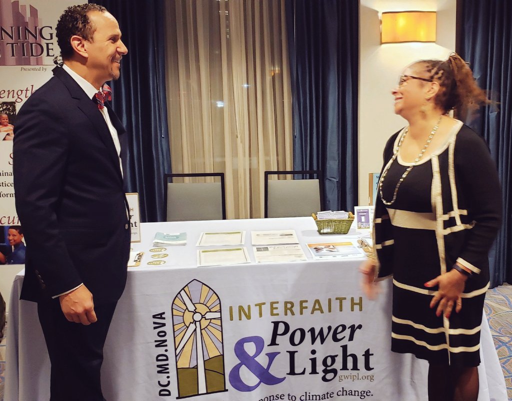 IPLdmv's tweet photo. Tonight, @robin173150 joined @aacnaacp dinner in Annapolis to spread the word about the #OneWaterPartnership, through which @IPC_Chesapeake, @H2OshedStewards, & @IPLdmv are helping congregations across Anne Arundel County to care together for the watersheds we share. https://t.co/dzvBw69DHn
