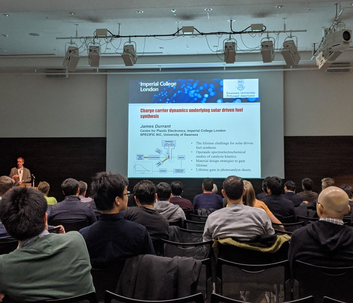ZwijCompChem's tweet photo. Beautiful talk by James Durrant (@durrant_group) on the use of spectroscopy to probe the mechanism of water oxidation #ISF3 https://t.co/WgoNuTa6os