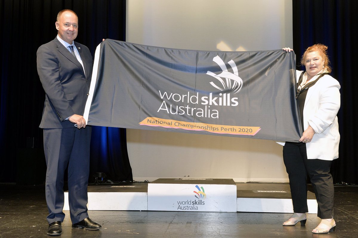 Trevor Schwenke, CEO of @WorldSkills_AU presents @sueellery with the WorldSkills Flag to celebrate @CityofPerth as the host of the 2020 championships in August next year. Team WA will be pitting their skills at PCEC over three exciting days. Watch this space for details!