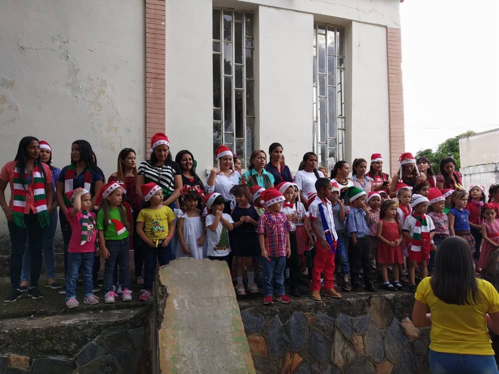 Gran debut de los Representantes del <a href="/NucleoZaraza/">NÚCLEO ZARAZA</a>. Bautizado hoy día del músico como la Voz de los representantes Prof. Luis Garcia.