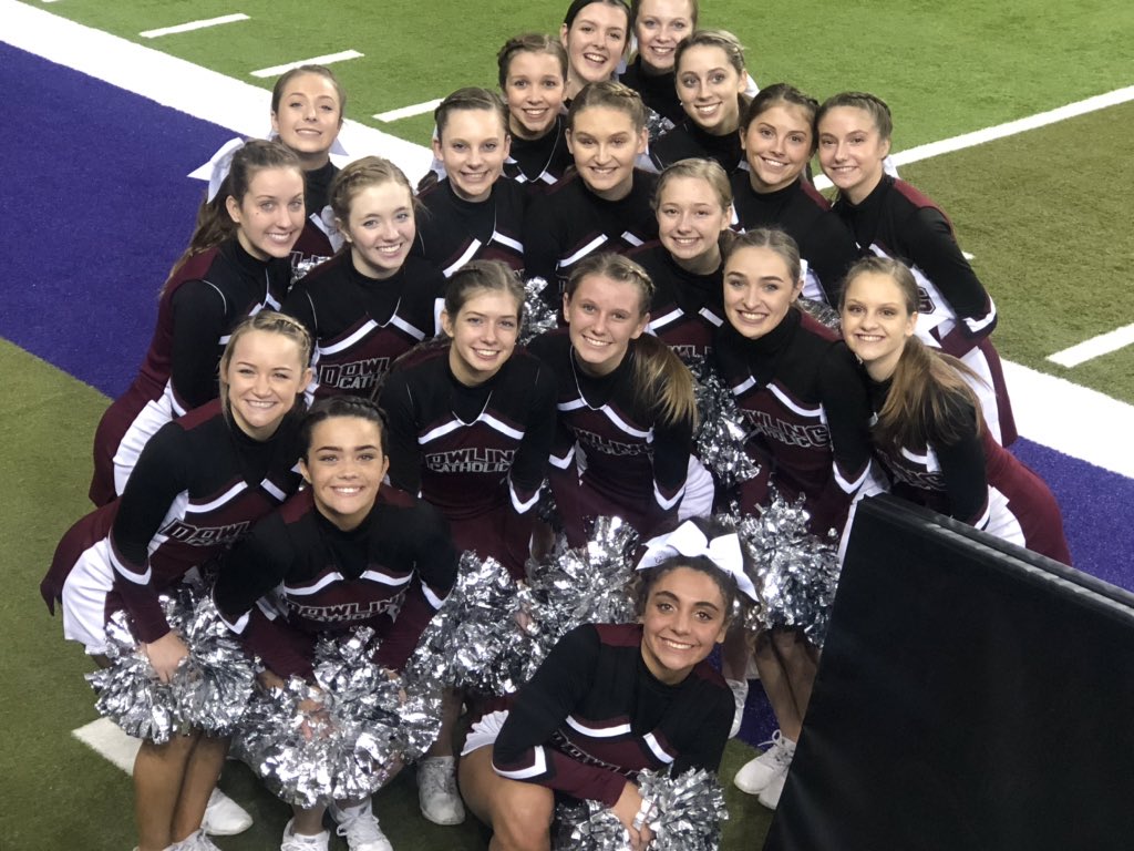 MaroonCrew's tweet photo. Gavin Williams runs it in again! DCHS leads 14-10 at the half! What a half! https://t.co/bUkOyCPcsw