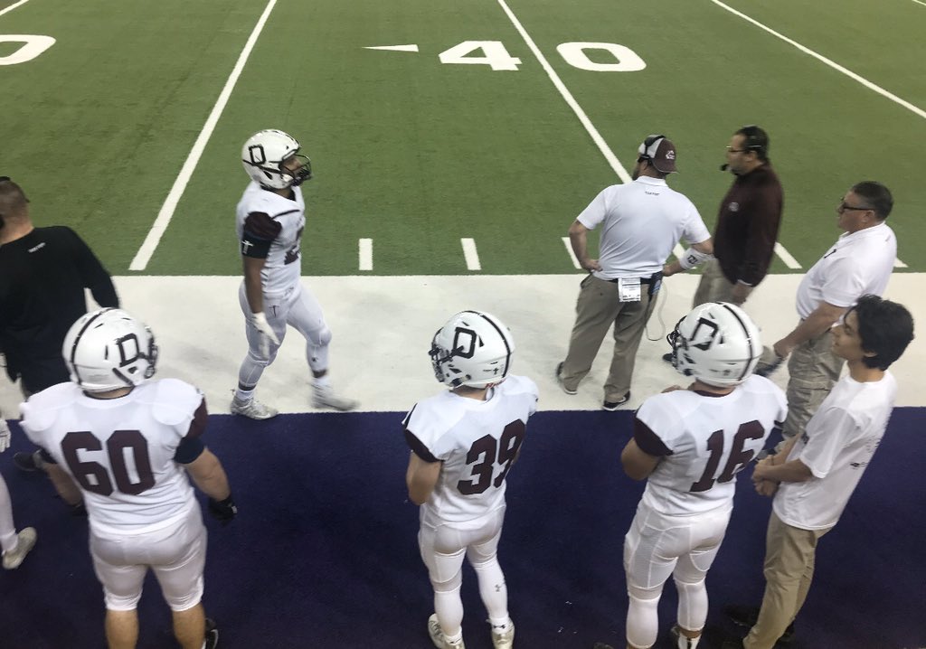 MaroonCrew's tweet photo. Gavin Williams runs it in again! DCHS leads 14-10 at the half! What a half! https://t.co/bUkOyCPcsw